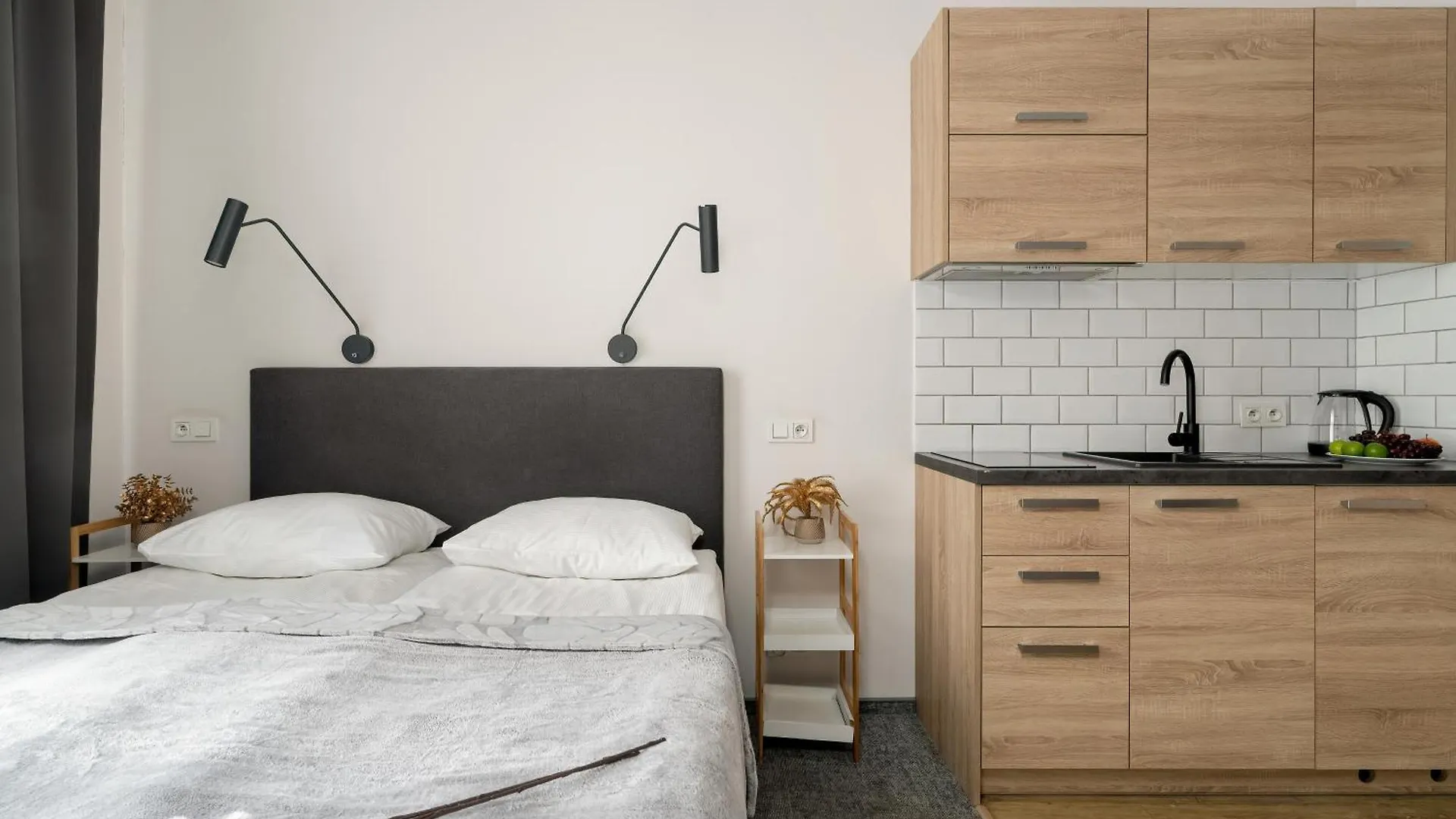 Very Berry - Glogowska 39-5 - Apartamenty Targowe, Self Check In 24H Poznaň 0*,